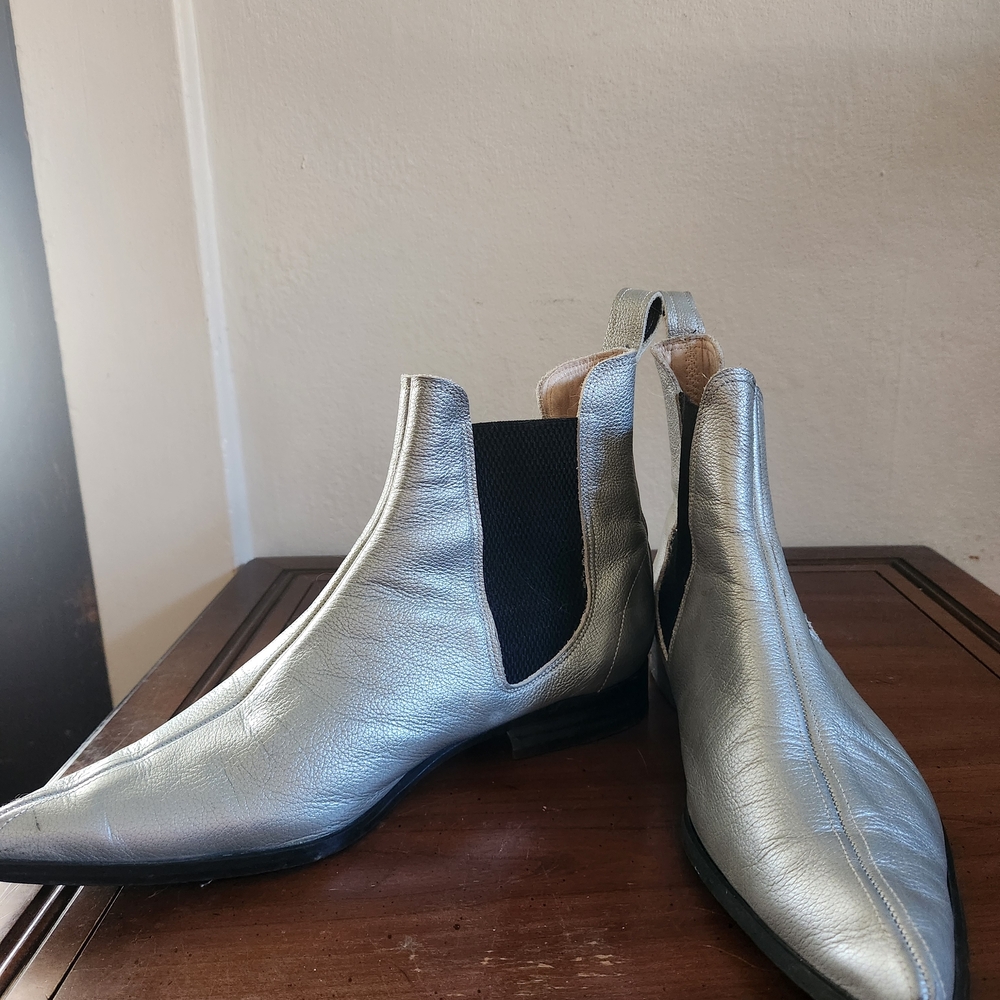 Silver Women's Chelsea Boots